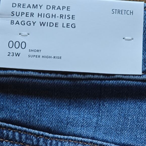 NWT, American Eagle Dreamy Drape Super High Rise Baggy Wide Leg, Size 23 Waist. - Picture 7 of 8